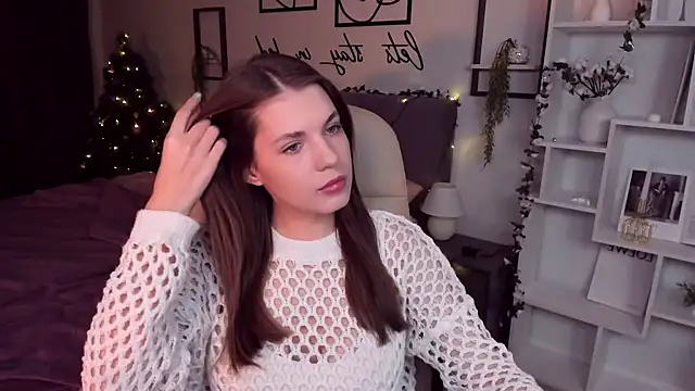 BellaSweetHeart online show from 01.13.25