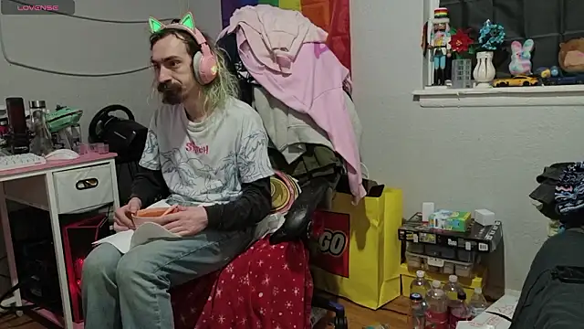 tallnerdyguy online show from 02.27.26