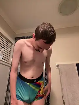 tallnerdyguy online show from 06.17.26