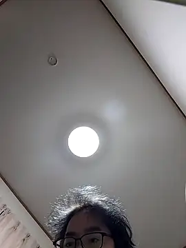 Snapshot of SAITO-YASUYUKI7 chatting on 11.12.25 SAITO-YASUYUKI7 online show from 11.12.25