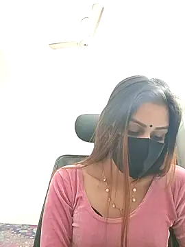 Tisha-01 online show from 11.20.25