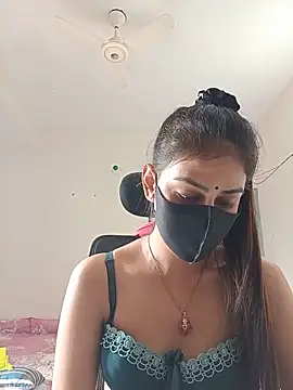 Tisha-01 online show from 05.20.26