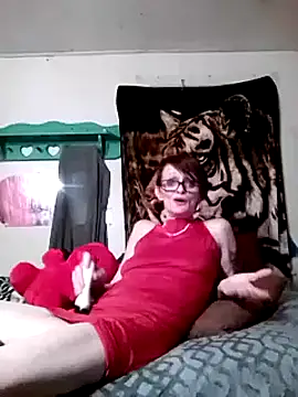 Snapshot of ivylee31 chatting on 12.28.24 ivylee31 online show from 12.28.24