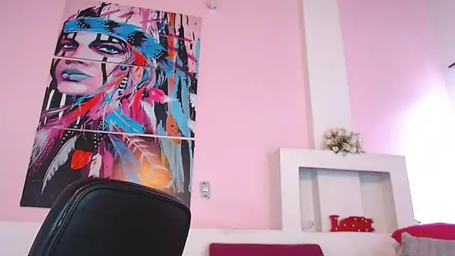 lunoxx  online show from 02.14.25