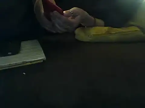 Snapshot of AlanaLaDream chatting on 03.21.25 AlanaLaDream online show from 03.21.25