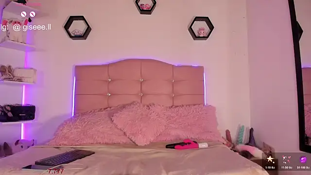 Gisell s online show from 11.02.25