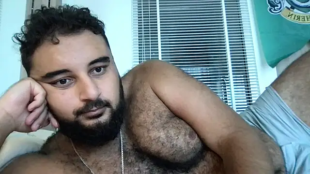 Snapshot of teddy_alan chatting on 02.13.26 teddy alan online show from 02.13.26