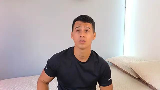 hot69temptation  online show from 01.30.25