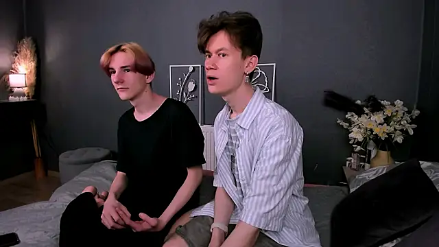 Snapshot of AndrewwCarter2 chatting on 02.21.26 AndrewwCarter2 online show from 02.21.26