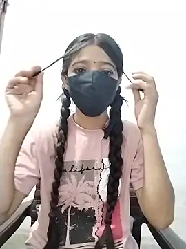 Snapshot of Cute-Ridhima chatting on 06.22.26 Cute-Ridhima online show from 06.22.26