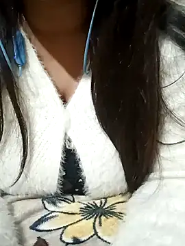 Snapshot of Dr_Kamsutra chatting on 12.16.24 Dr Kamsutra online show from 12.16.24