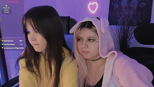 Elainebeness online show from 02.25.26