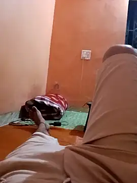 Snapshot of 1010SumiT chatting on 01.08.26 1010SumiT online show from 01.08.26