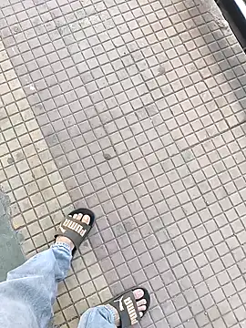 Snapshot of 1010SumiT chatting on 03.08.26 1010SumiT online show from 03.08.26