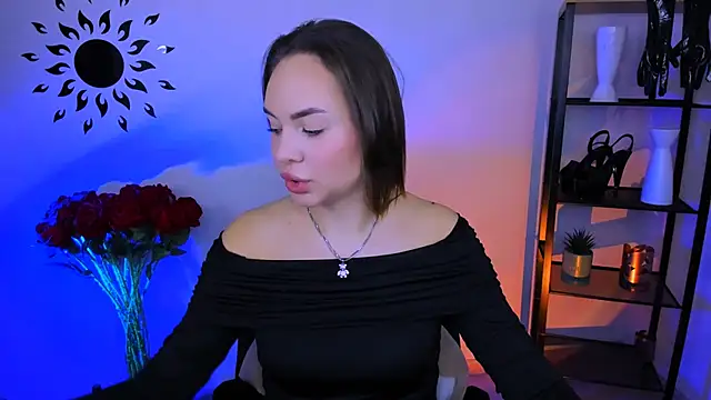 Snapshot of JaneWyatt chatting on 01.27.25 JaneWyatt online show from 01.27.25