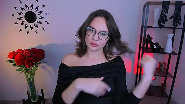 Snapshot of JaneWyatt chatting on 02.25.25 JaneWyatt online show from 02.25.25