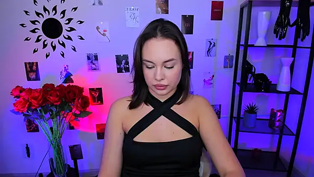 Snapshot of JaneWyatt chatting on 03.13.25 JaneWyatt online show from 03.13.25