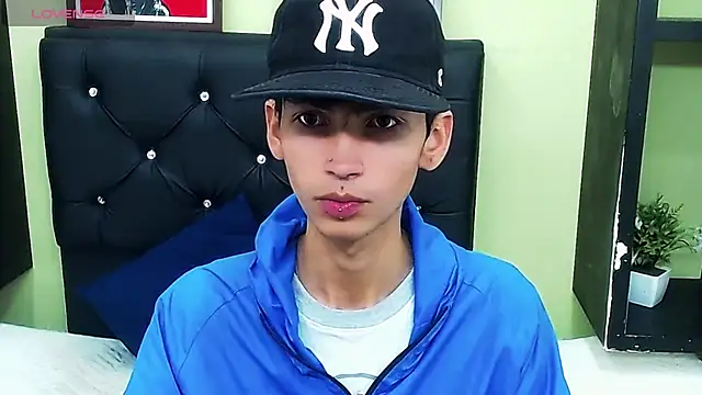 ttimy x boy online show from 01.17.25