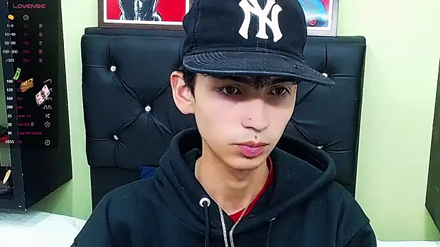 ttimy x boy online show from 01.22.25