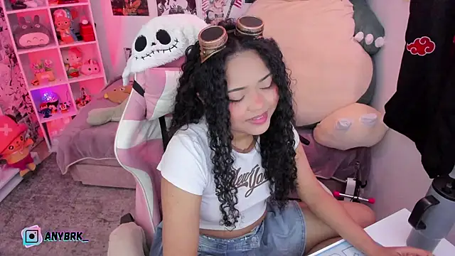 anyburkee online show from 10.24.25