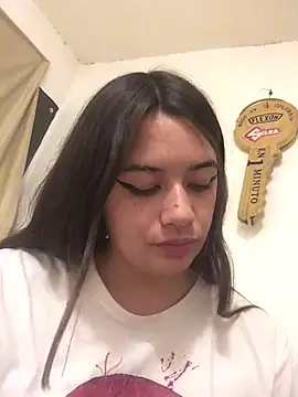 Snapshot of Miss_oliviaa chatting on 12.28.24 Miss oliviaa online show from 12.28.24