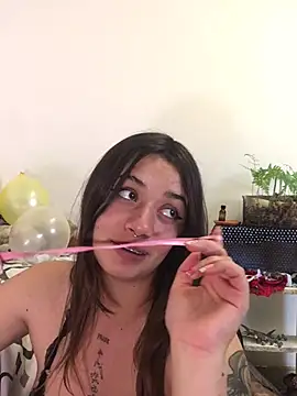 Snapshot of Miss_oliviaa chatting on 01.22.25 Miss oliviaa online show from 01.22.25