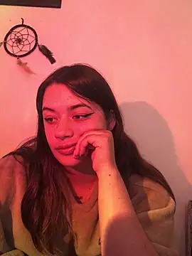 Snapshot of Miss_oliviaa chatting on 02.05.25 Miss oliviaa online show from 02.05.25