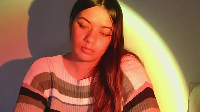 Snapshot of Miss_oliviaa chatting on 02.11.25 Miss oliviaa online show from 02.11.25