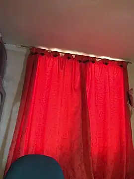 Snapshot of Miss_oliviaa chatting on 10.16.25 Miss oliviaa online show from 10.16.25