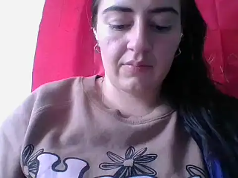  karlie kloss  online show from 03.20.25