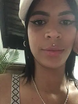 Snapshot of emaa_lambert chatting on 03.12.25 emaa lambert online show from 03.12.25