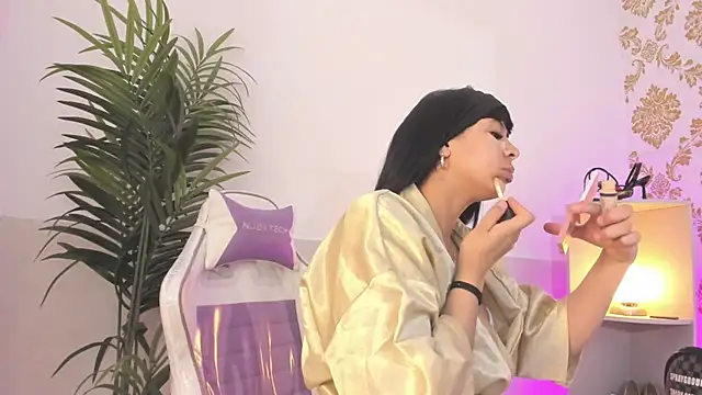 emaa lambert online show from 07.23.26