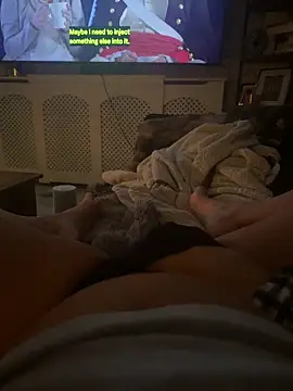 persiannqueen online show from 12.21.25