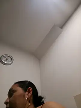 MirandaSoto online show from 10.29.25