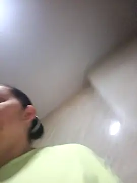 MirandaSoto online show from 11.09.25