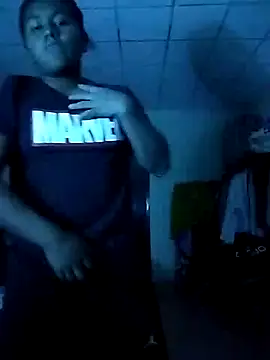 Snapshot of R1ch_Daddy chatting on 12.02.24 R1ch Daddy online show from 12.02.24