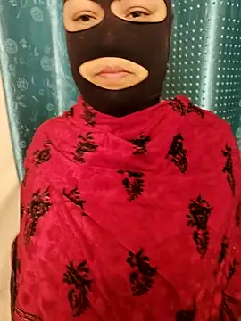 Snapshot of standfick chatting on 12.16.25 standfick online show from 12.16.25