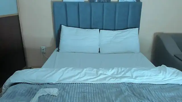 Mimi Mira online show from 12.09.24