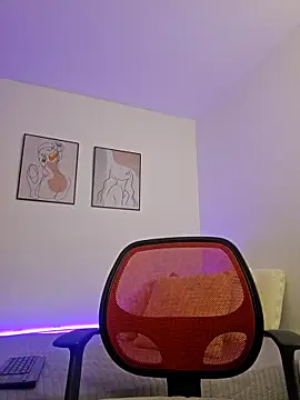 VictoriaEvaans  online show from 12.27.24