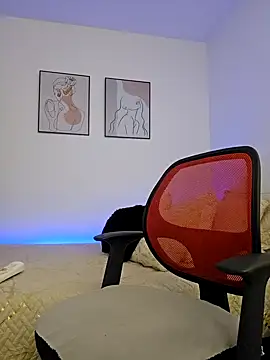 VictoriaEvaans  online show from 03.01.25