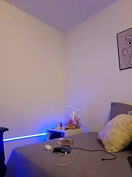 VictoriaEvaans  online show from 10.25.25