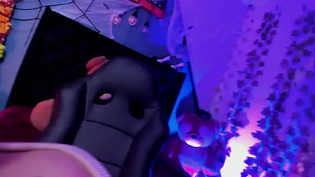 delilah fix online show from 11.03.25