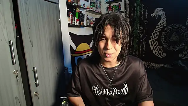 Snapshot of kairozz chatting on 07.25.26 kairozz online show from 07.25.26