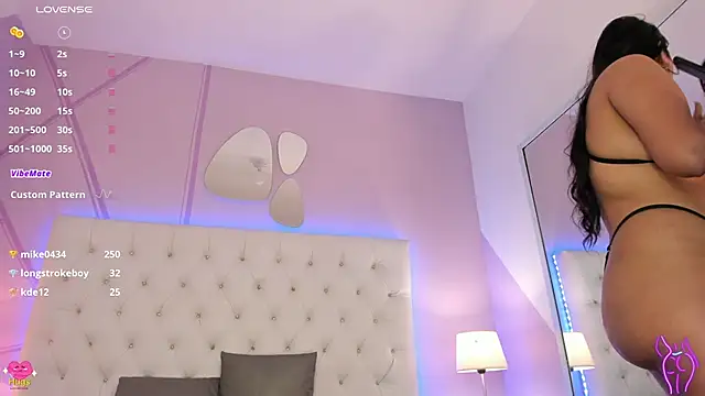 Nicol Betancur online show from 01.09.25