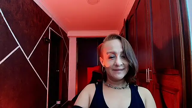 NatashaMason  online show from 02.25.25