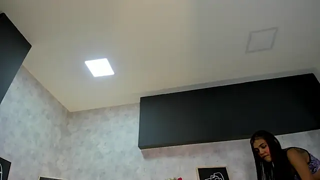 Snapshot of karina_gomez_18 chatting on 03.12.26 karina gomez 18 online show from 03.12.26