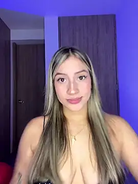 Issabela G1 online show from 02.27.25