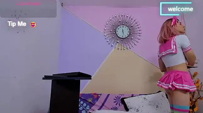 Snapshot of KurumetWink10 chatting on 02.08.25 KurumetWink10 online show from 02.08.25