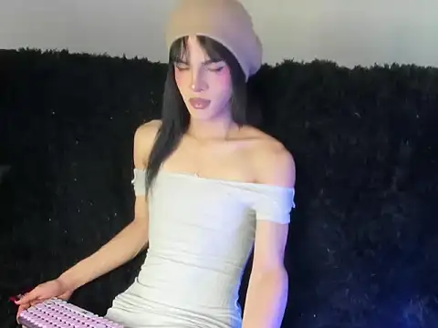 kerly monroe online show from 03.11.26