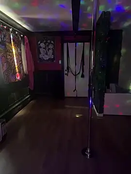 Luluof online show from 03.21.25